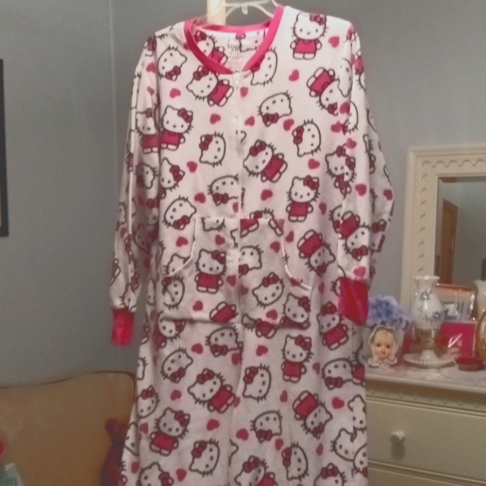 Hello Kitty Blanket Sleeper.